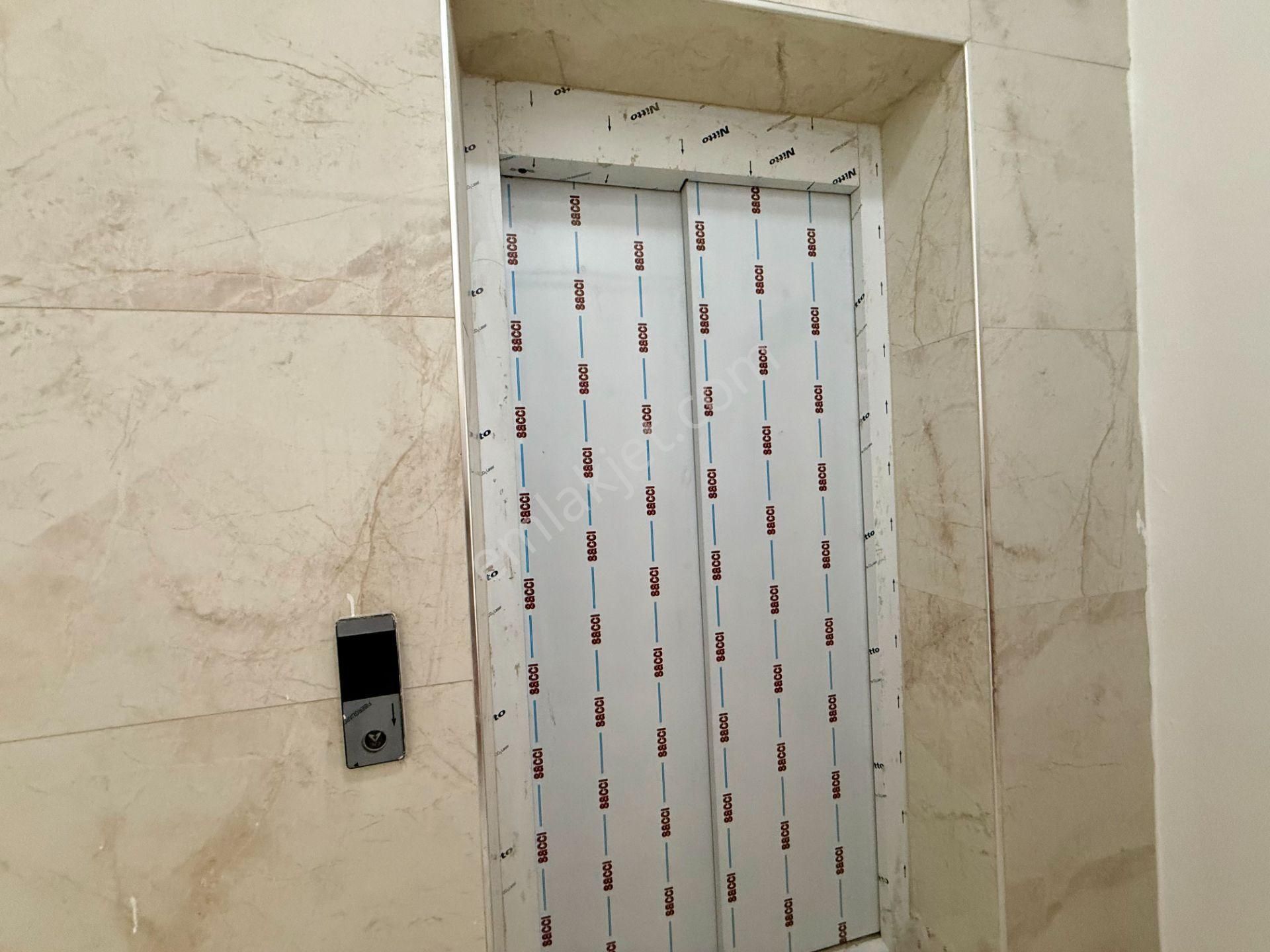 Döşemealtı Merkez'de Satılık Geniş Ve Ayrı Mutfaklı 2+1 Sıfır Daire - Görsel 27