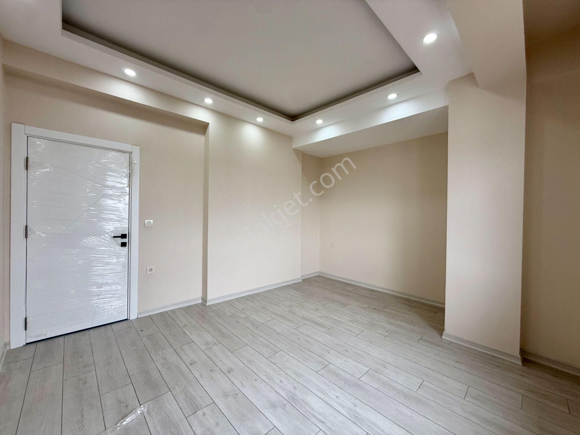 Döşemealtı Merkez'de Satılık Geniş Ve Ayrı Mutfaklı 2+1 Sıfır Daire - Görsel 16