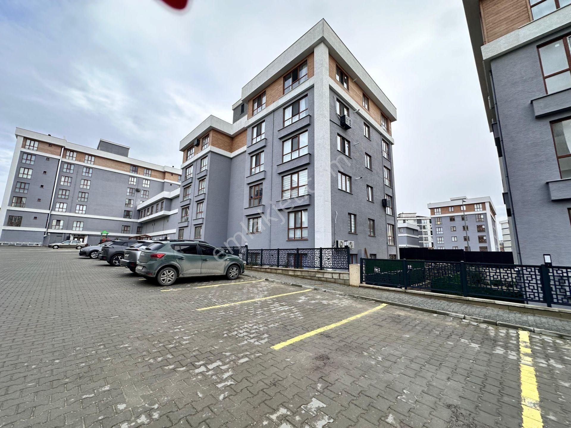 Çekmeköy Zin D Semt Sitesi'nde, Lüks Ve Huzurlu Yaşam, 3+1 Daire