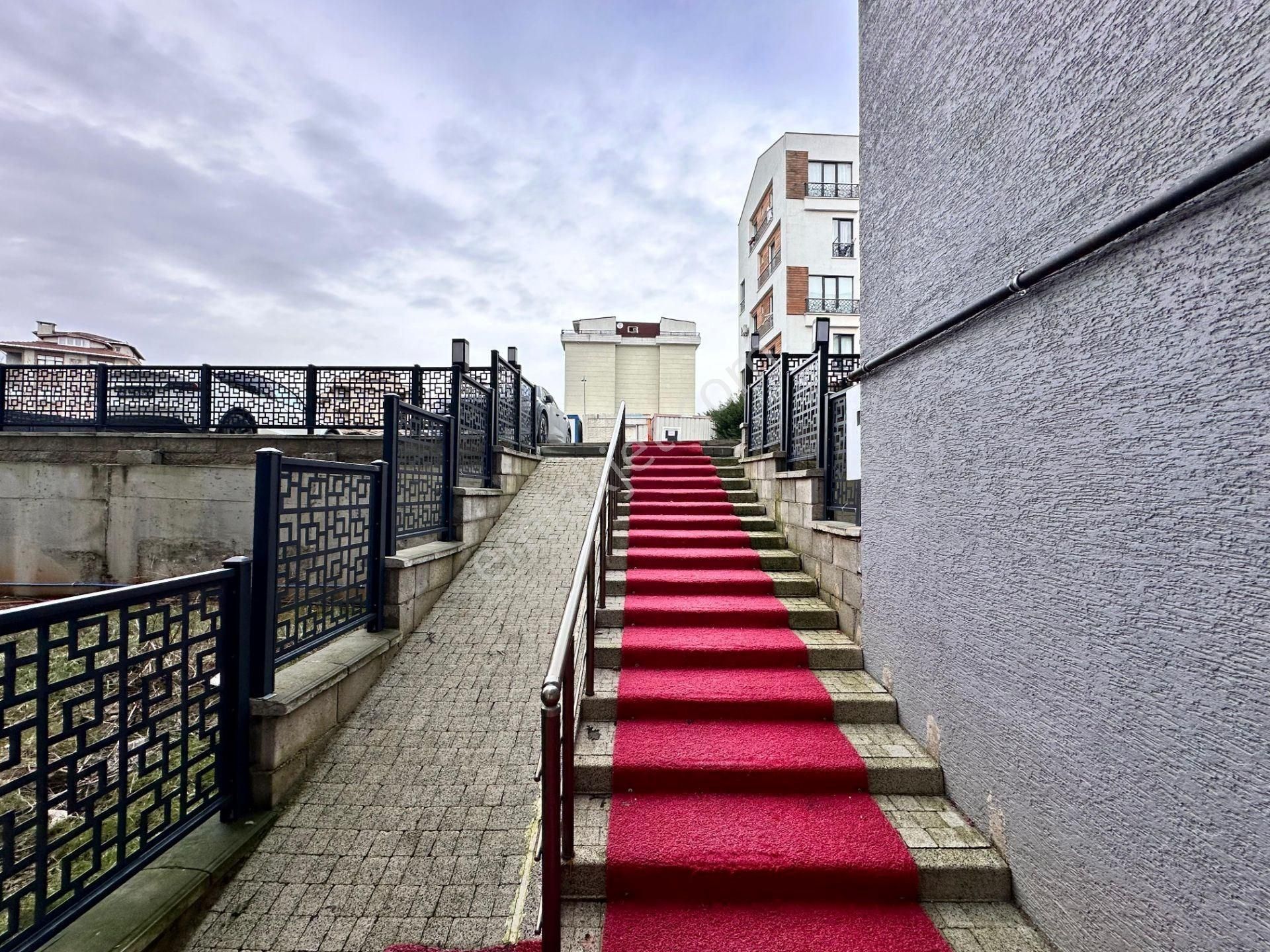 Çekmeköy Zin D Semt Sitesi'nde, Lüks Ve Huzurlu Yaşam, 3+1 Daire - Görsel 2