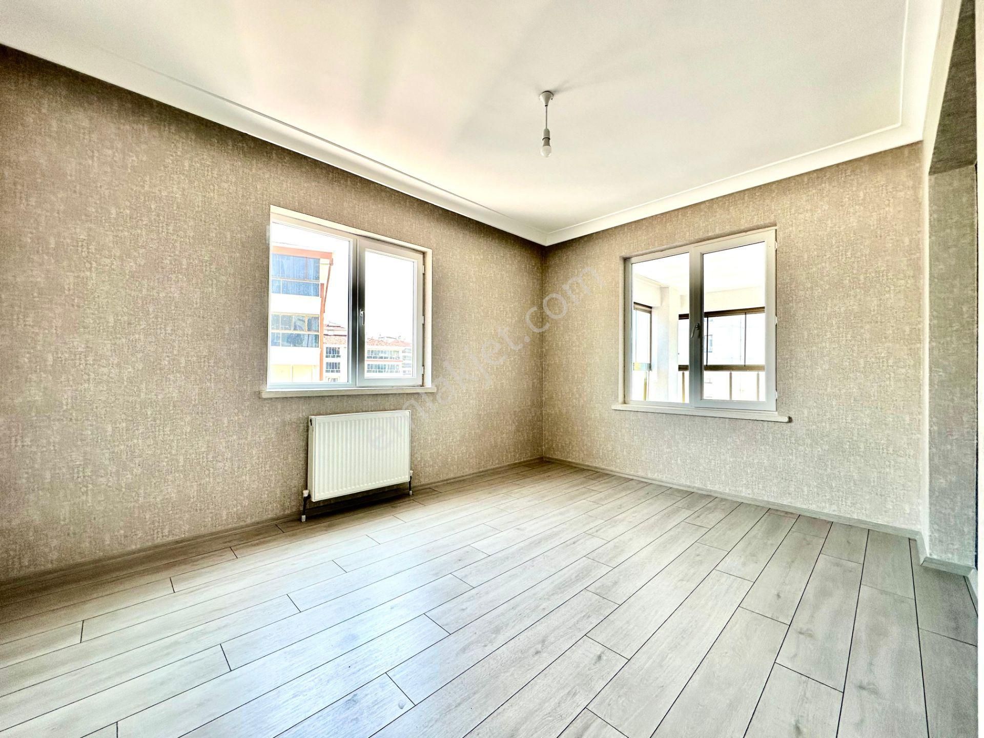 Kalecik Emlak'tan % 80 Yüksek Kredi İmkanıyla 4+1 Site Dairesi - Görsel 8