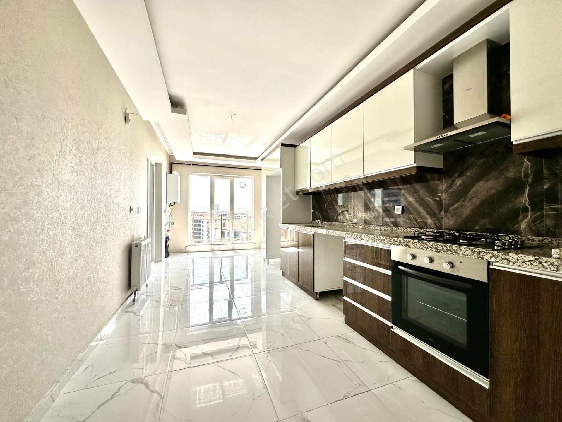 Kalecik Emlak'tan % 80 Yüksek Kredi İmkanıyla 4+1 Site Dairesi