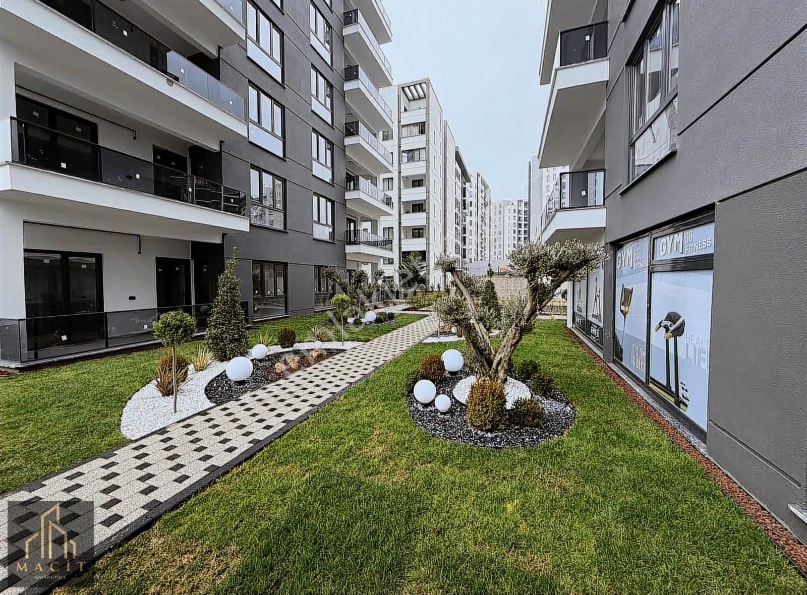 Macit'den Balkan Kızılcıklı Satılık Lüks 2+1 Satılık Daireler