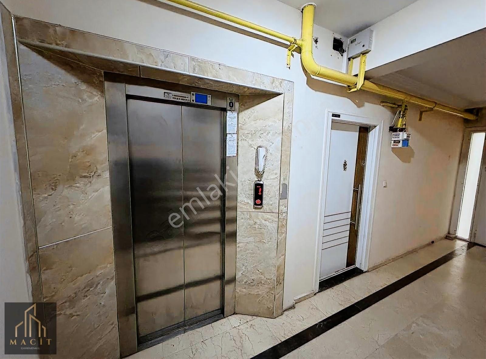 Macit Gayrimenkul'den Görükle'de Aile Binasında 1+1 Eşyalı Daire - Görsel 19