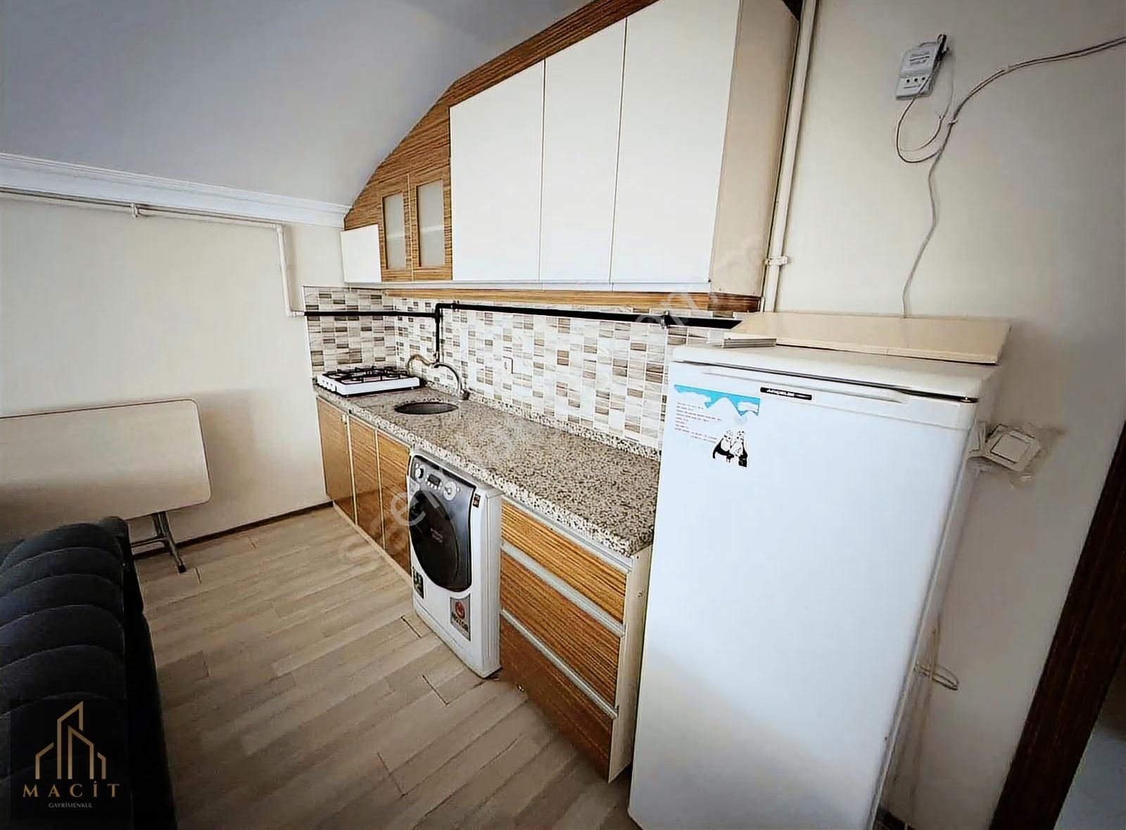 Macit Gayrimenkul'den Görükle'de Aile Binasında 1+1 Eşyalı Daire - Görsel 6