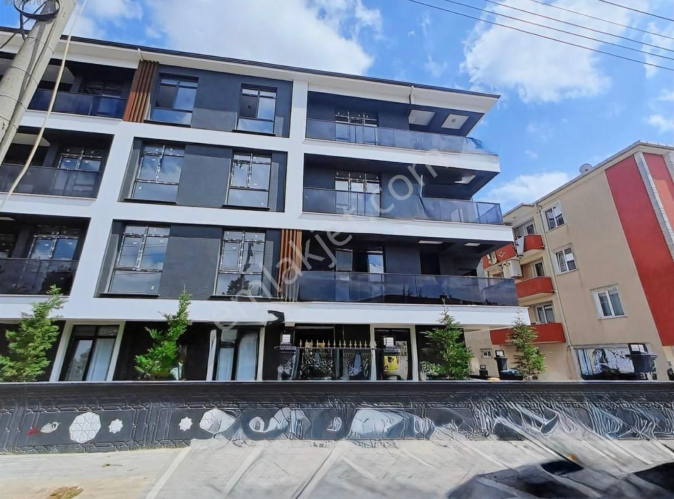 Ergene Sağlık Mahallesinde Merkezi Konumda Geniş 2+1 Daire - Görsel 6