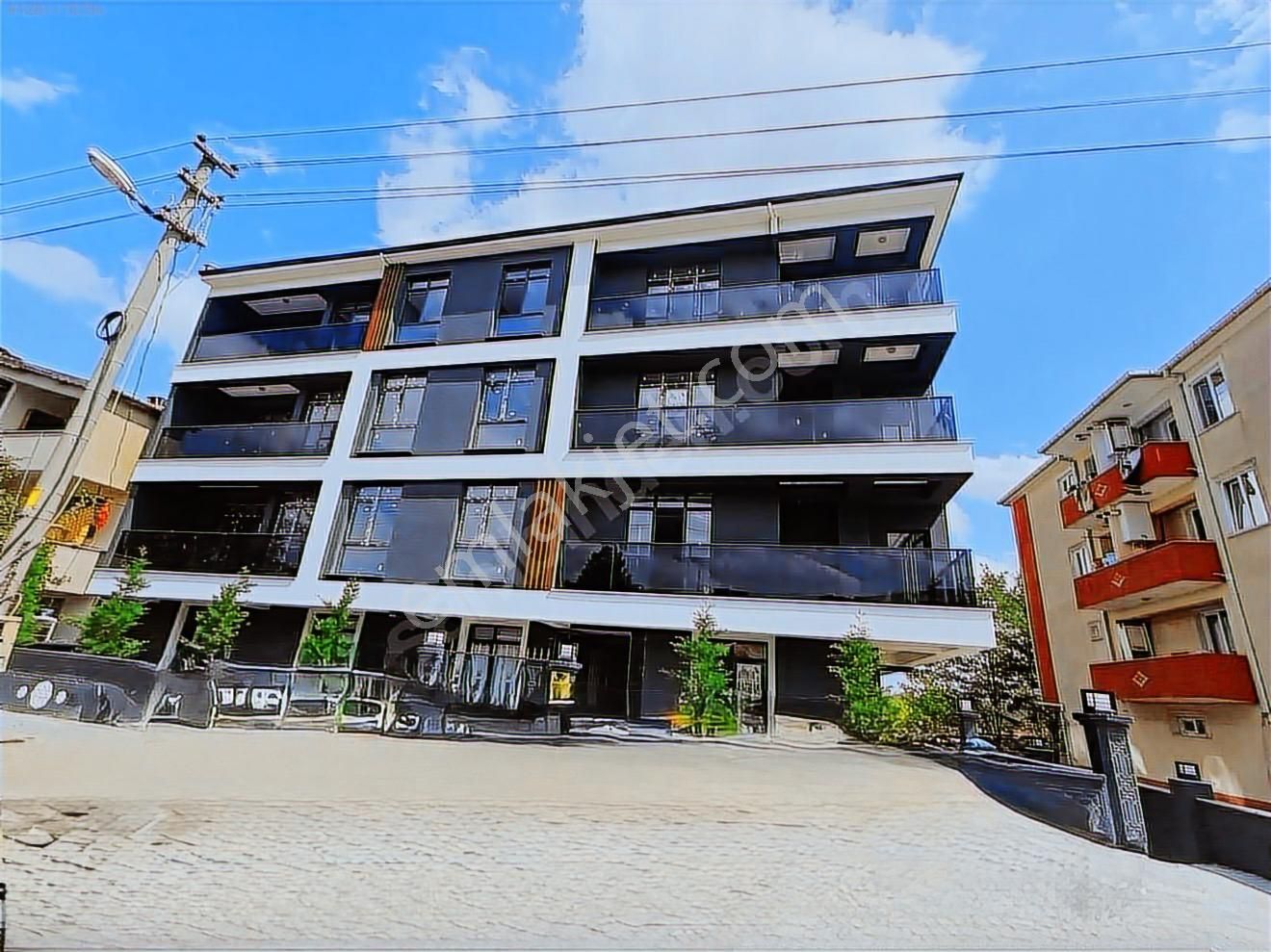 Ergene Sağlık Mahallesinde Merkezi Konumda Geniş 2+1 Daire - Görsel 9