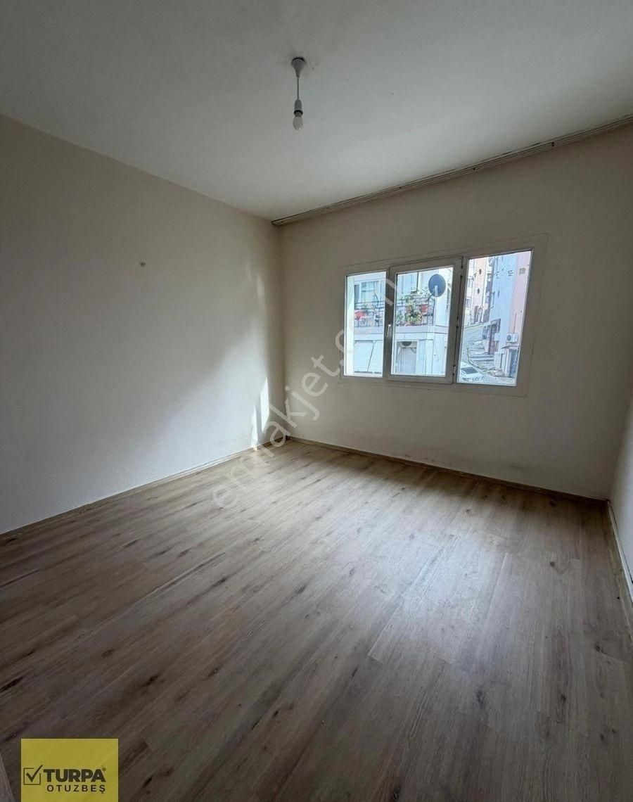 3+1 Karanlık Oda Yok Çift Cepheli Merkezi Konumda Kiralık Daire - Görsel 5