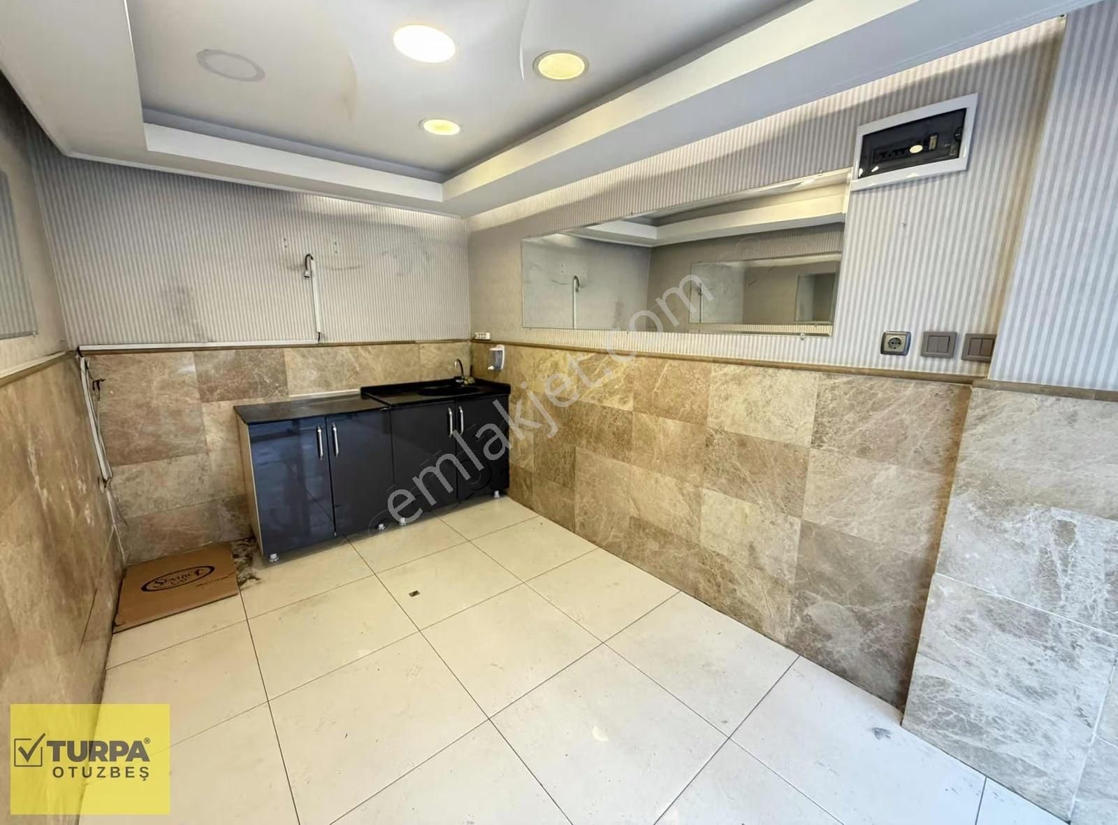 Turpa Otuzbeş'ten Mithatpaşa Caddesi Emsalsiz Konumda İşyeri - Görsel 11