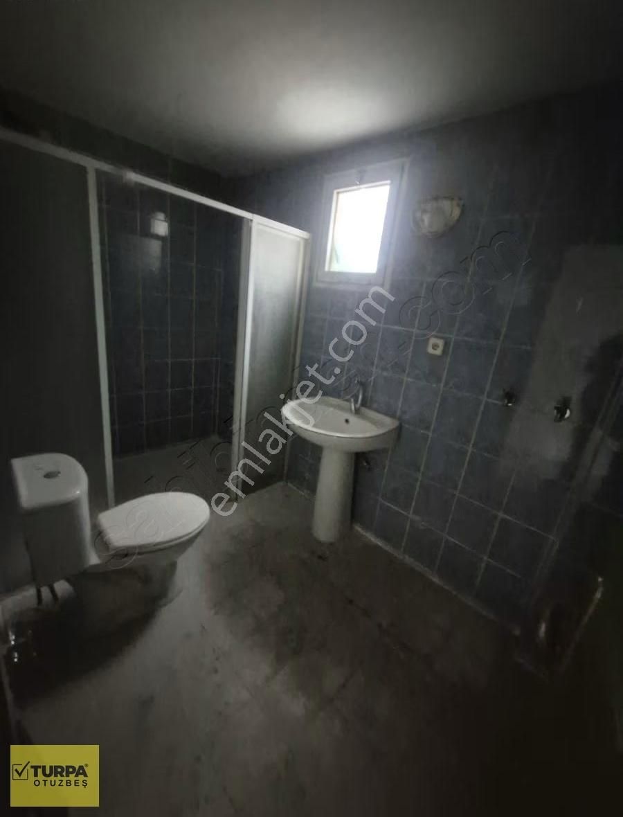 Turpa Otuzbeş'ten Cadde Paralelinde 3+1 Kiralık Daire - Görsel 17