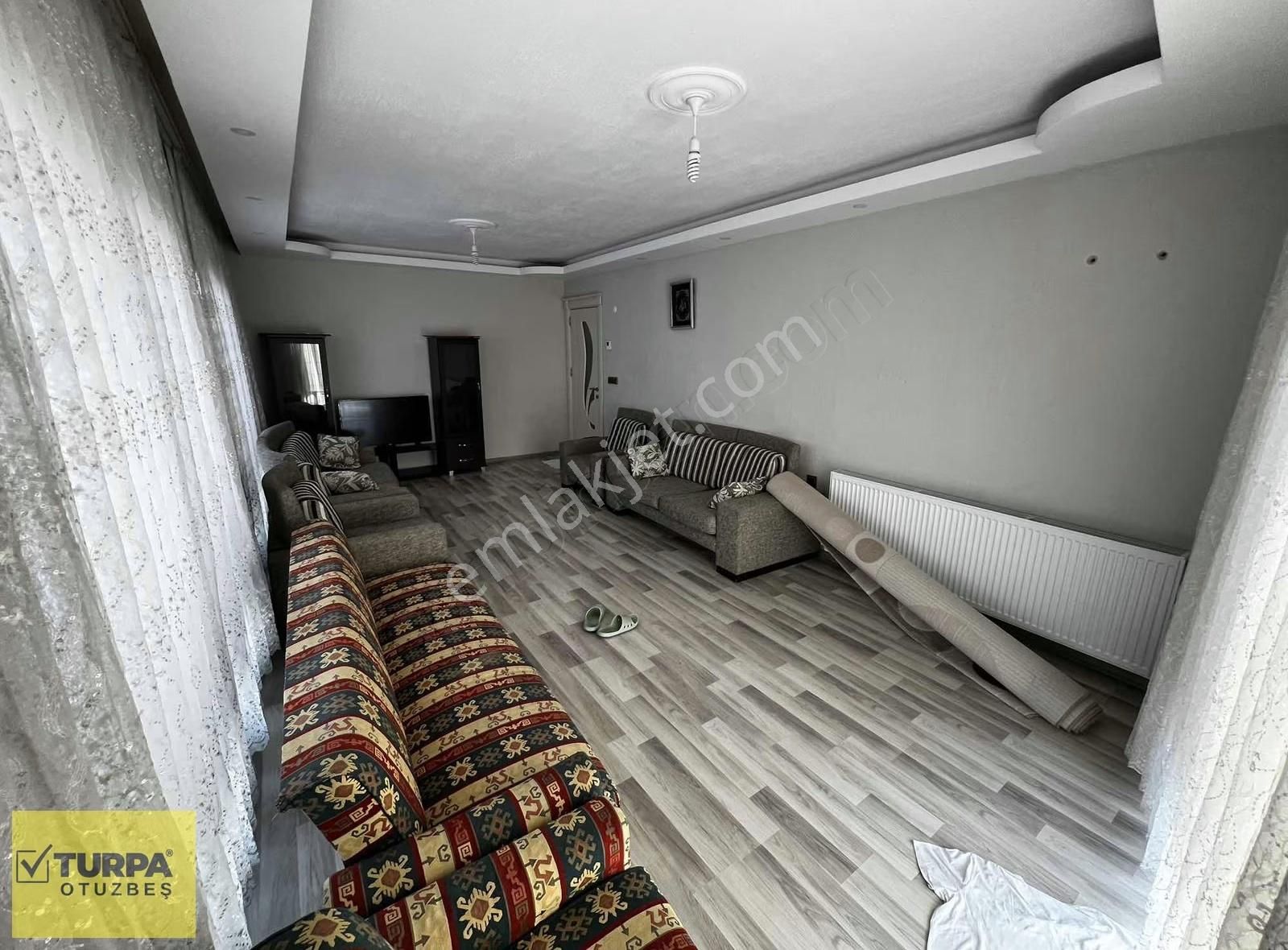 Turpa Otuzbeş'ten Asansörlü 3+1 Ebeveyn Banyolu Kiralık Daire - Görsel 15