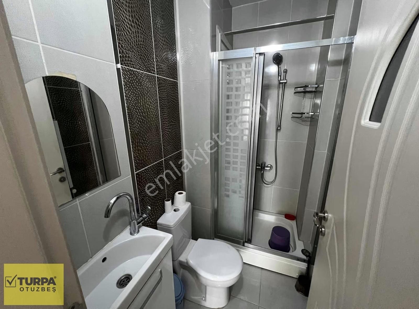 Turpa Otuzbeş'ten Asansörlü 3+1 Ebeveyn Banyolu Kiralık Daire - Görsel 2