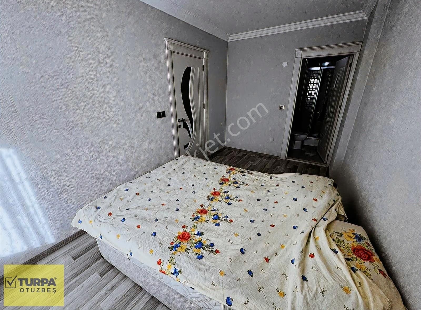 Turpa Otuzbeş'ten Asansörlü 3+1 Ebeveyn Banyolu Kiralık Daire - Görsel 9