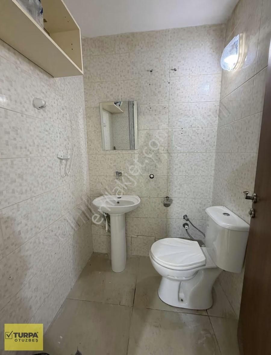 Turpa Otuzbeş'ten Geniş Kullanımlı Dükkan - Yeni Tadilatlı - Görsel 8