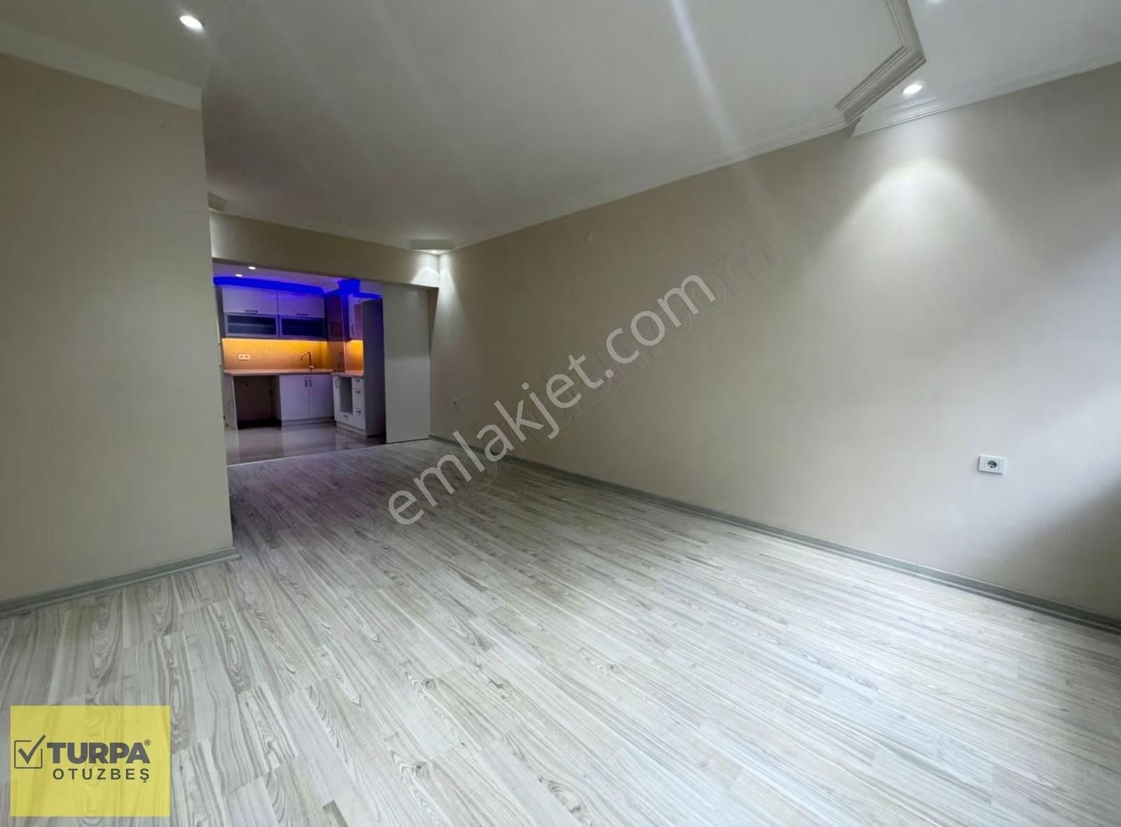 Turpa Otuzbeş'ten Hatay Noktada 3+1 Bahçeli Lüx Tadilatlı Daire - Görsel 25