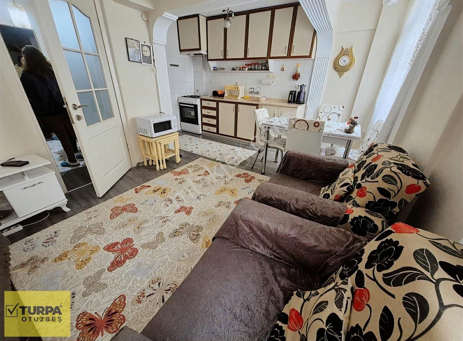 Turpa Otuzbeş'ten Atilla Mahallesinde 2+1 Merkezi Lokasyonda - Görsel 3