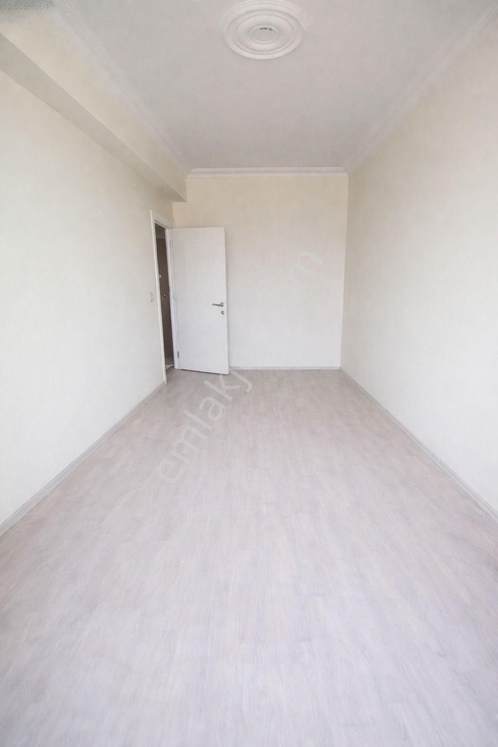 Para'dan Elmalıkent Mahallesinde Boğaz Manzaralı 1+1 Daire - Görsel 3