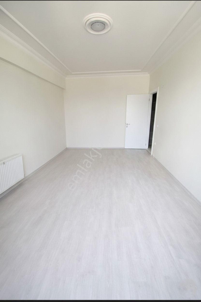 Para'dan Elmalıkent Mahallesinde Boğaz Manzaralı 1+1 Daire - Görsel 6