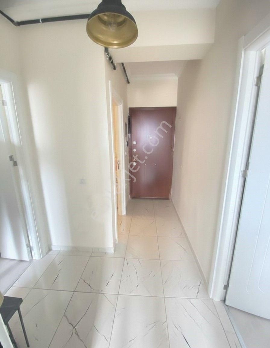 Para'dan Elmalıkent Mahallesinde Boğaz Manzaralı 1+1 Daire - Görsel 8