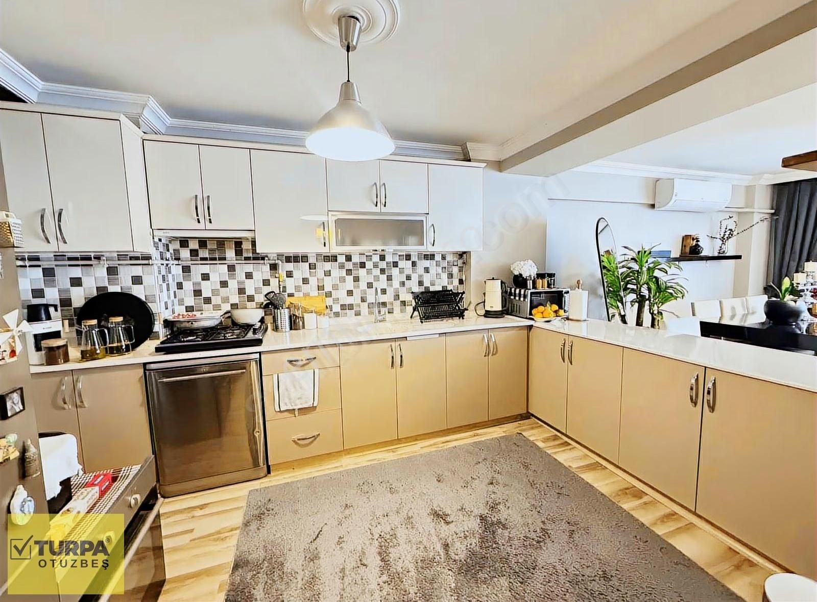 Turpa Otuzbeş'ten Eşrefpaşa Caddesi Üzeri 3+1 Asansörlü Şıkdaire - Görsel 35