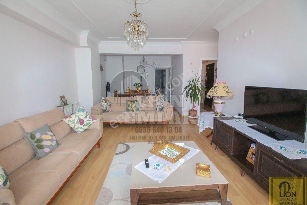 🟨⬛ Lıon Emlak'tan Yalı Mahallesinde 13 Yaşında Satılık 3+1 Dublex Daire⬛🟨 - Görsel 6