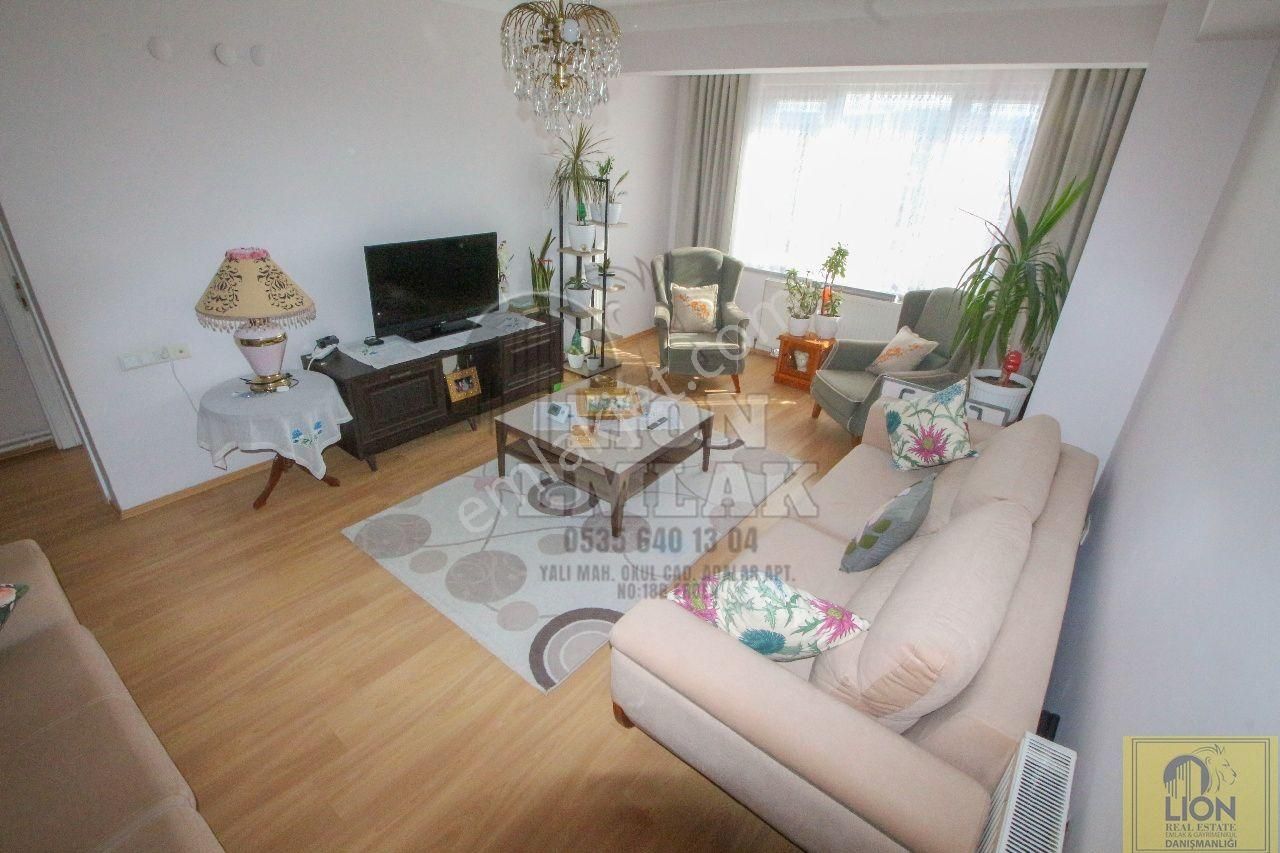 🟨⬛ Lıon Emlak'tan Yalı Mahallesinde 13 Yaşında Satılık 3+1 Dublex Daire⬛🟨