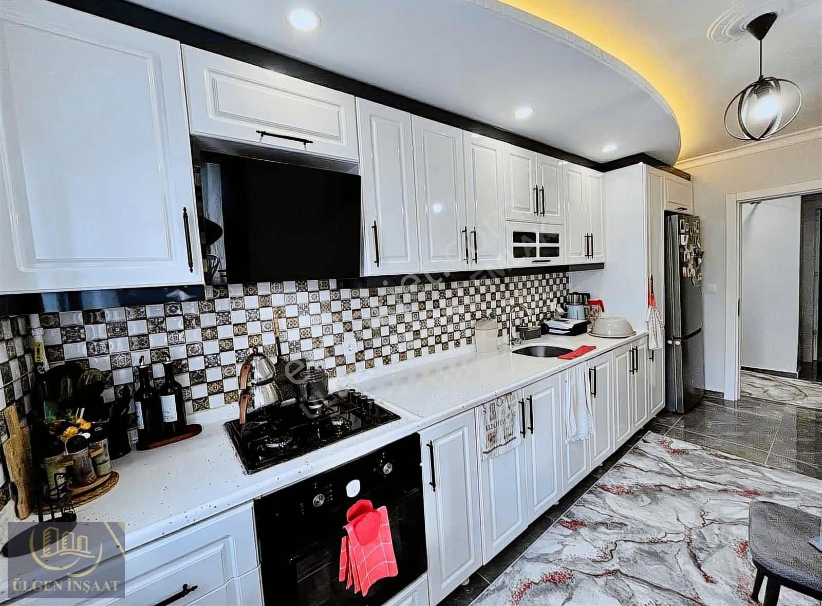 Ülgen İnş Zübeyde Hanım Mah Satılık 3+1 Kat 2 - Görsel 8