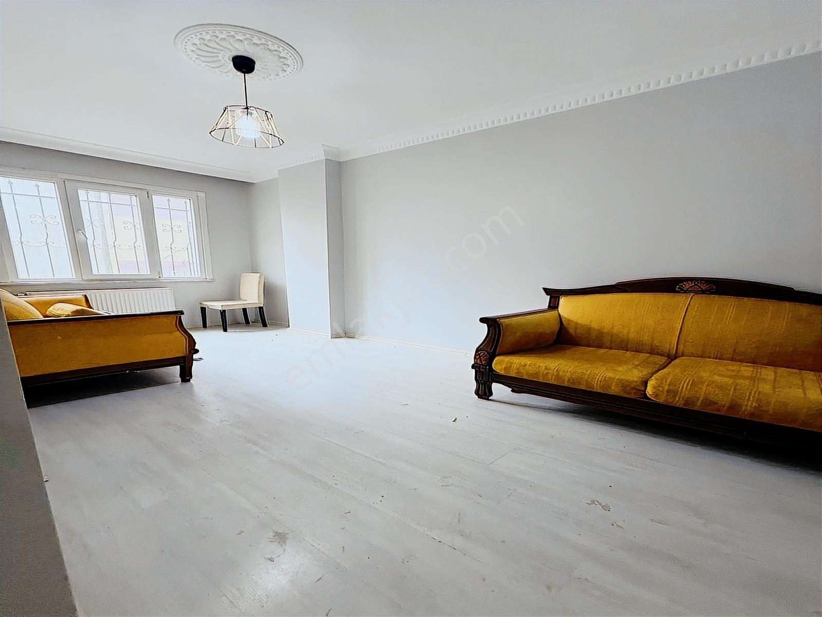 Metrobüse Yakın 3+1 Yeni Bina'da Yüksek Giriş Daire - Görsel 15