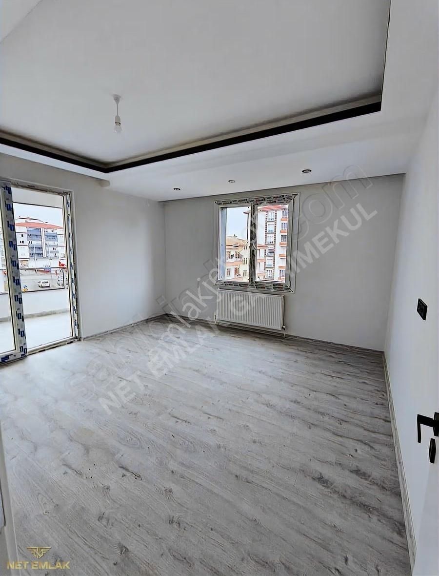 Net Emlak'tan 3+1 İçi Yapılı Satılık Daire - Görsel 11