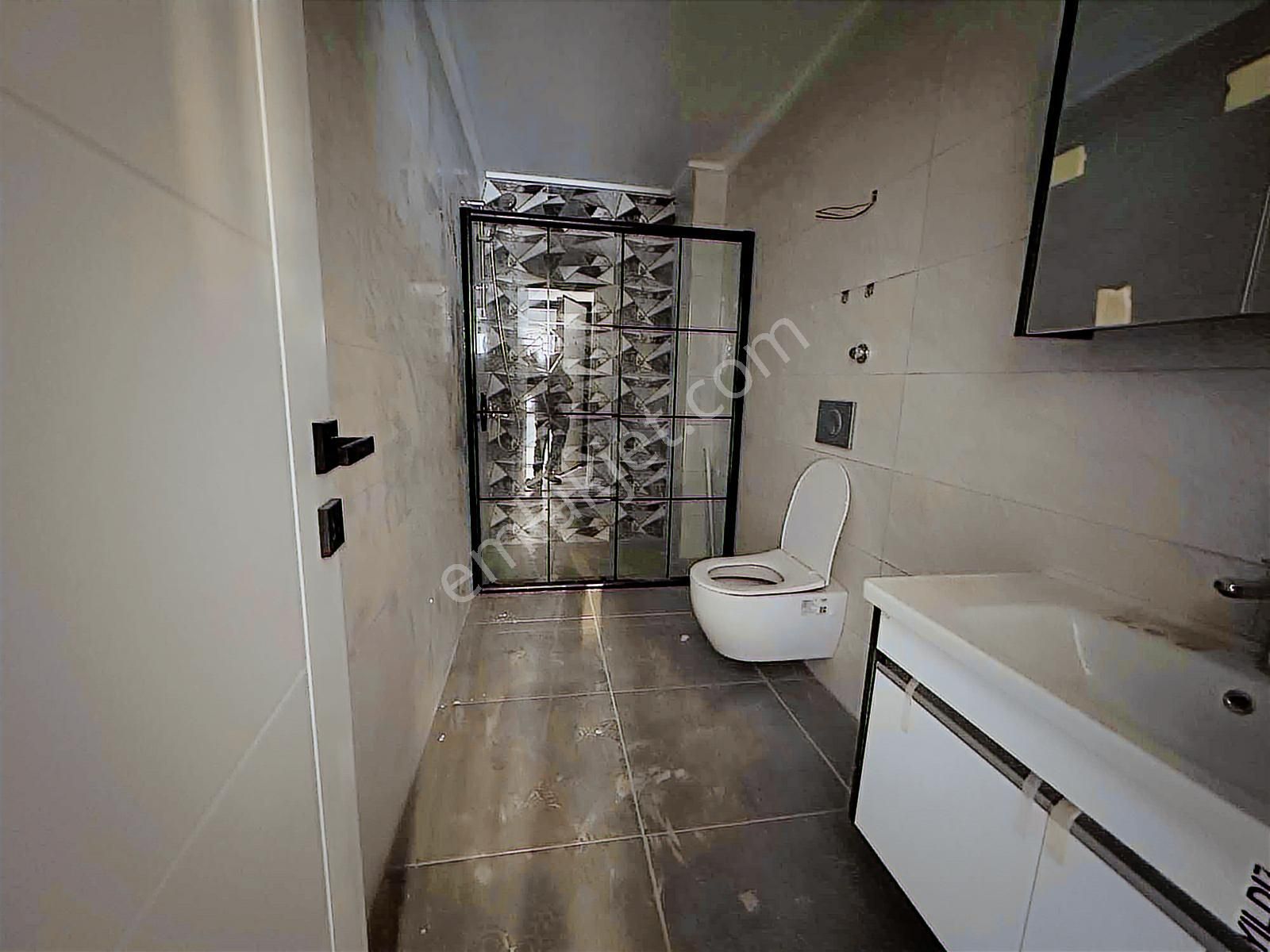 Satılık Havuzlu Site İçi 1+1 Güney Doğu Cephe Fırsat Daire - Görsel 22