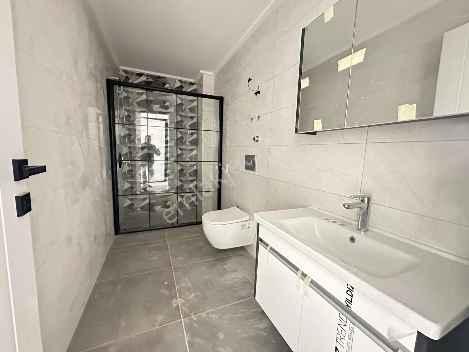 Satılık Havuzlu Site İçi 1+1 Güney Doğu Cephe Fırsat Daire - Görsel 8