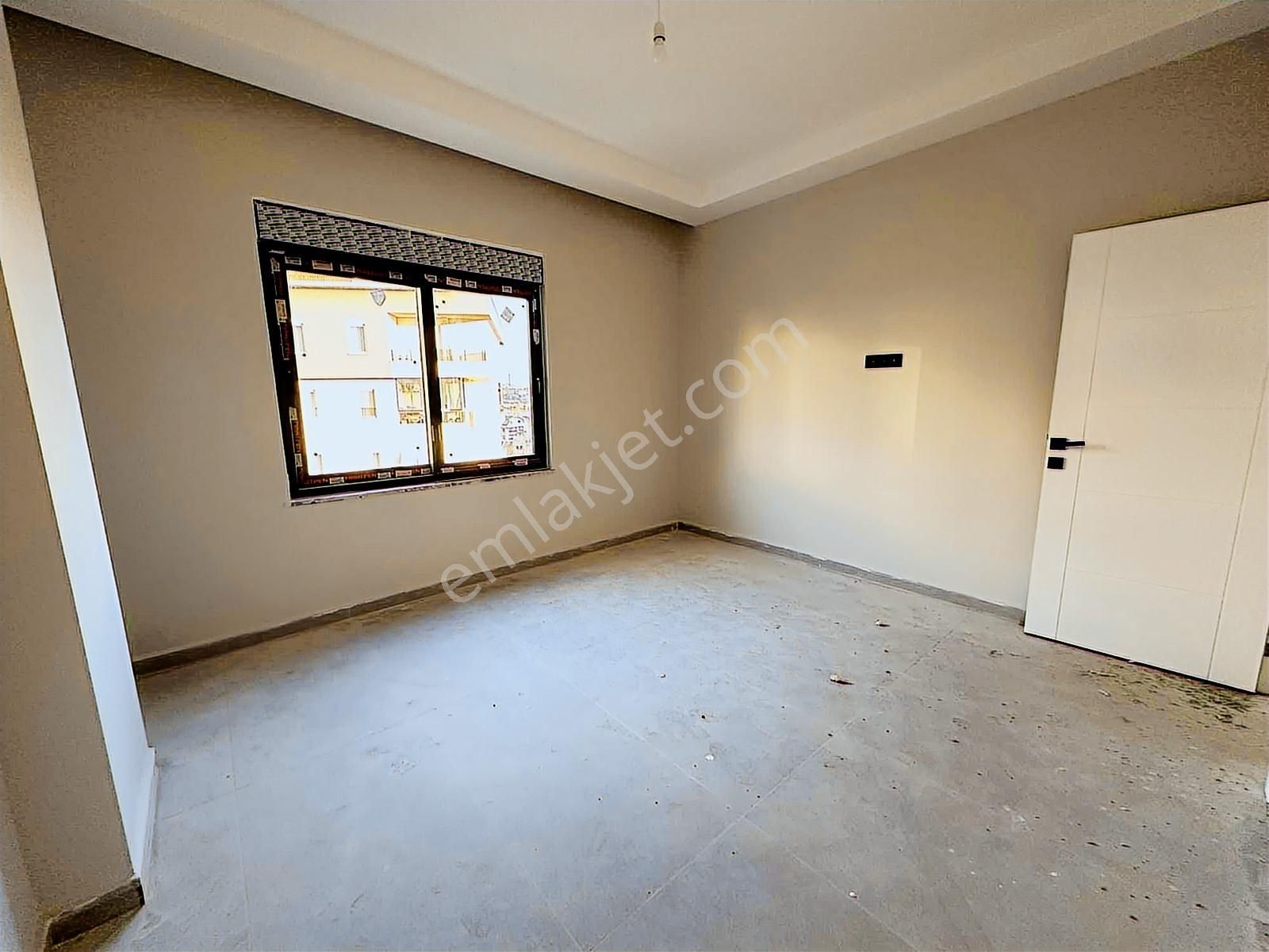 Satılık Havuzlu Site İçi 1+1 Güney Doğu Cephe Fırsat Daire - Görsel 18