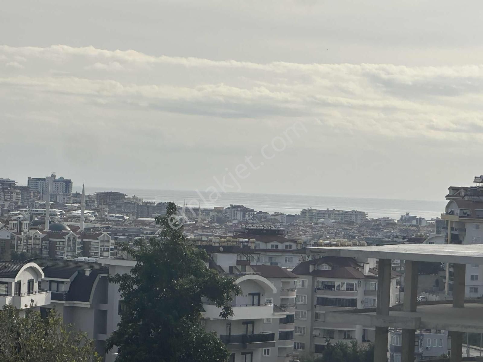 Satılık Havuzlu Site İçi 1+1 Güney Doğu Cephe Fırsat Daire - Görsel 21