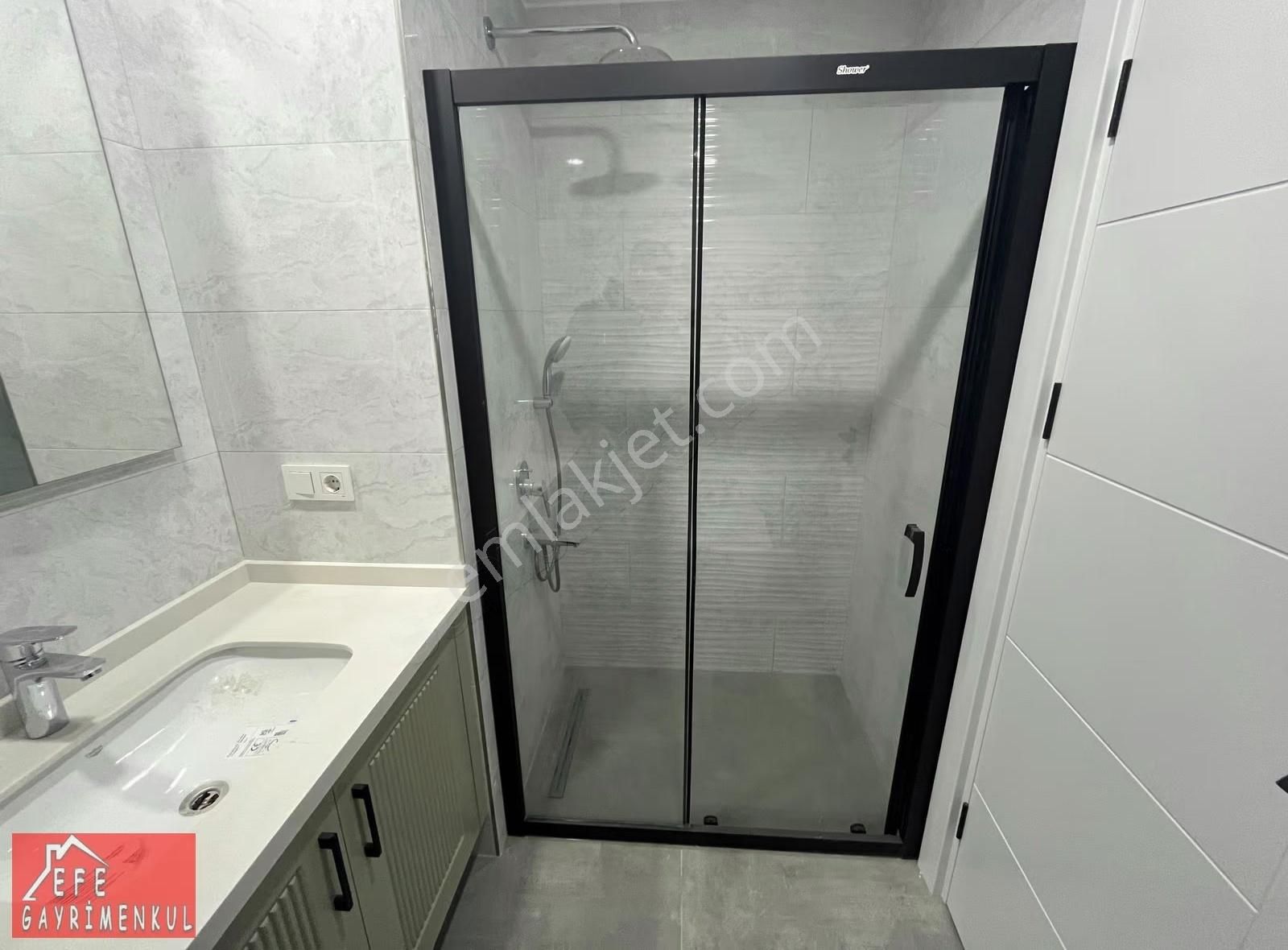 Samandıra Merkezeyakın 3.kat Asansörlü 2+1 Sıfır Ultralüks Daire - Görsel 5