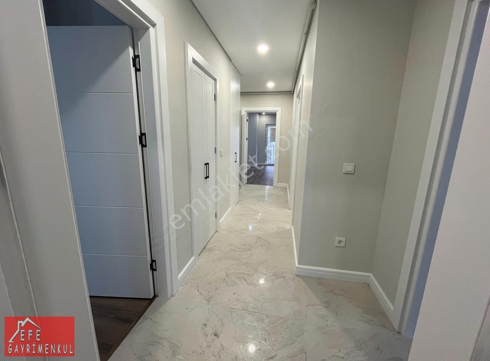 Samandıra Merkezeyakın 3.kat Asansörlü 2+1 Sıfır Ultralüks Daire - Görsel 3