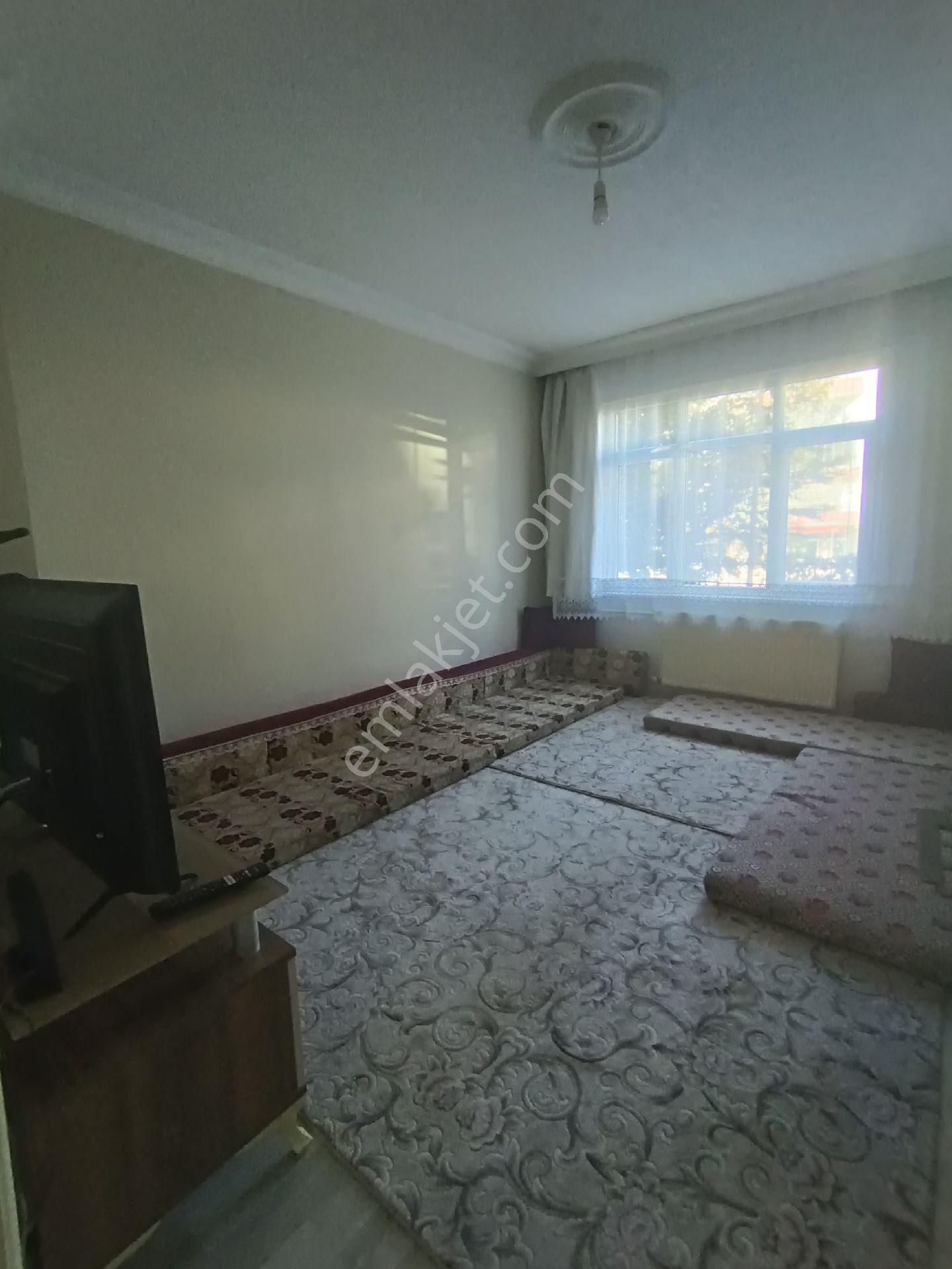 Başak Caddesi Üzeri Aşkar Hüyüğü Parkı Karşısı Geniş 3+1 - Görsel 18