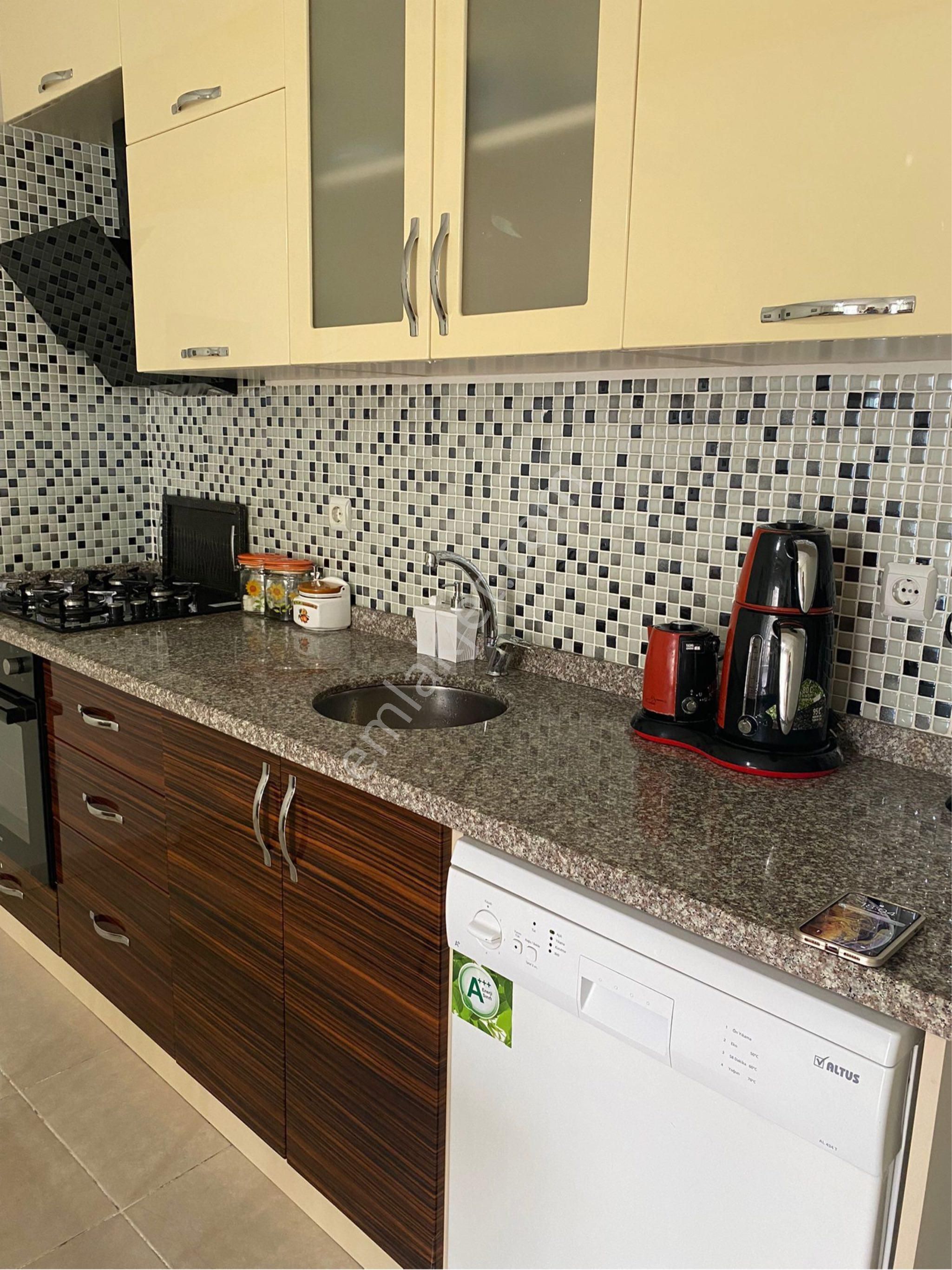 Pınar Mahallesinde Site İçerisinde Full Eşyalı Geniş Oturumlu 1+1 Kiralık - Görsel 4