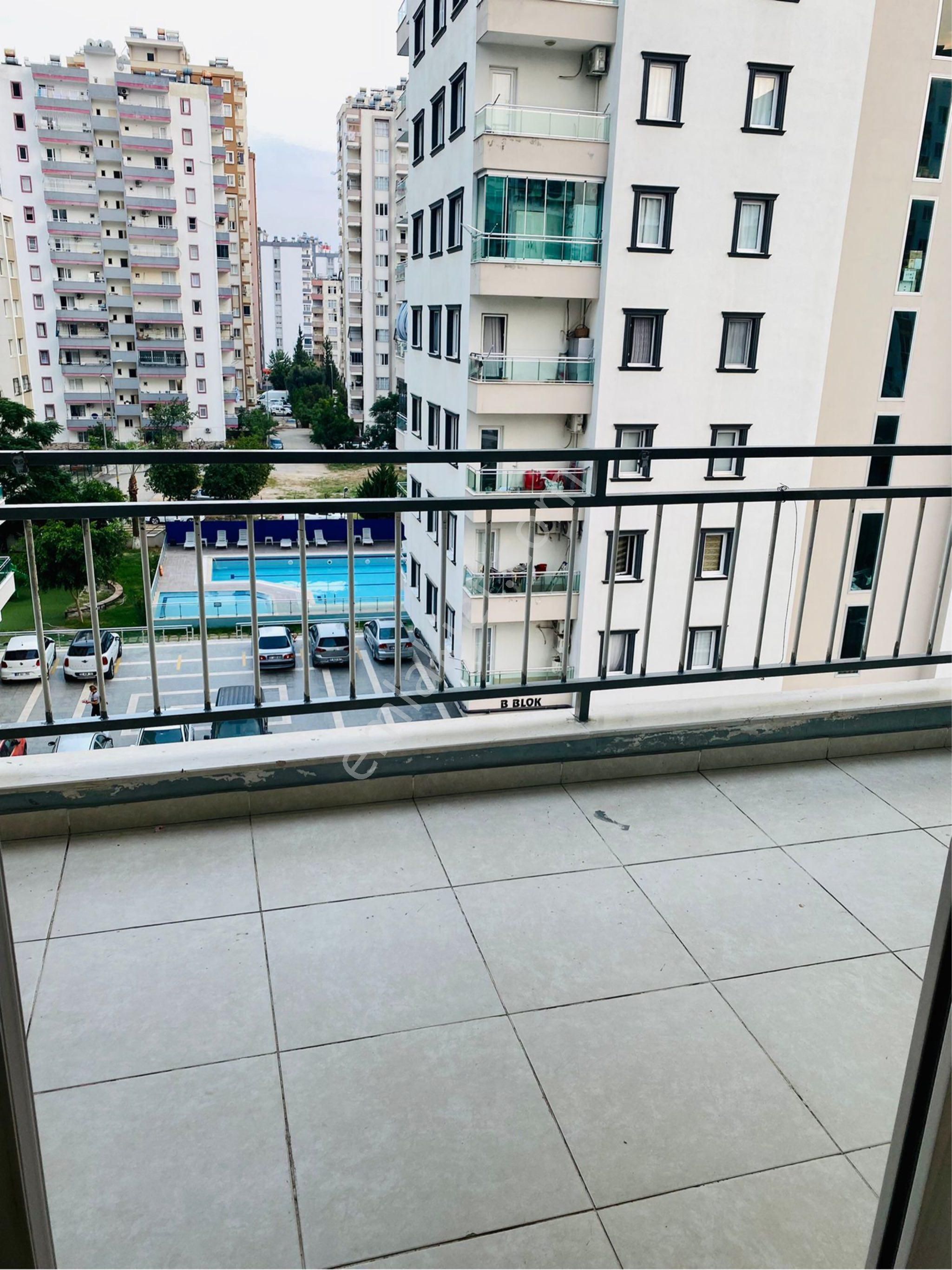 Pınar Mahallesinde Site İçerisinde Full Eşyalı Geniş Oturumlu 1+1 Kiralık - Görsel 11