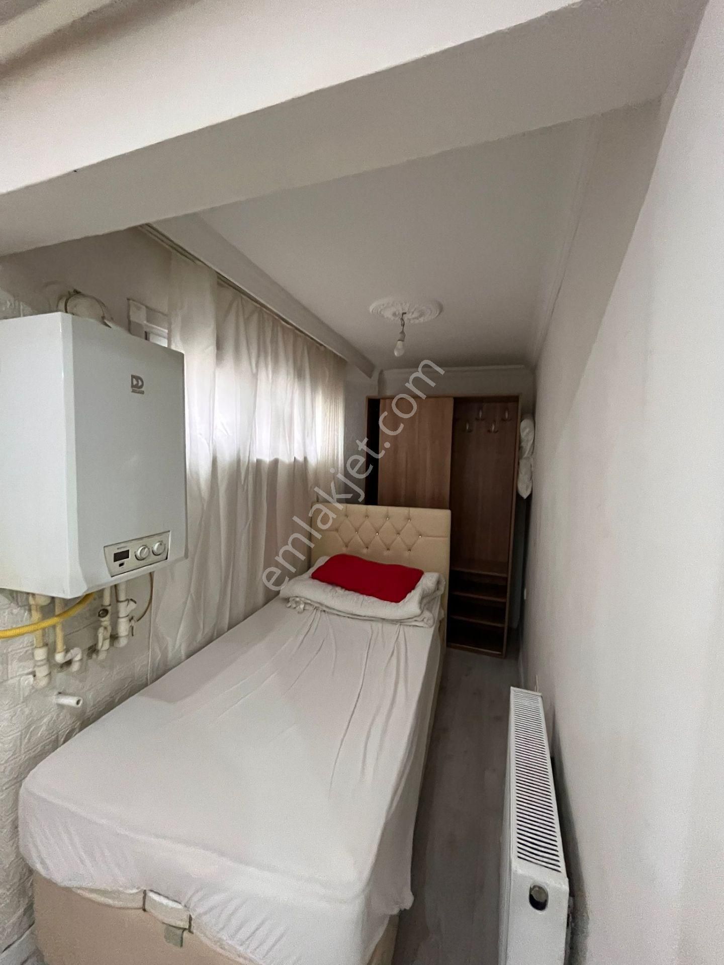 Sahibinden Balat'ta 1+1 Eşyalı - Görsel 3