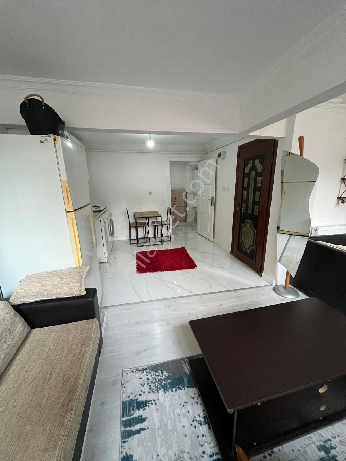 Sahibinden Balat'ta 1+1 Eşyalı - Görsel 8