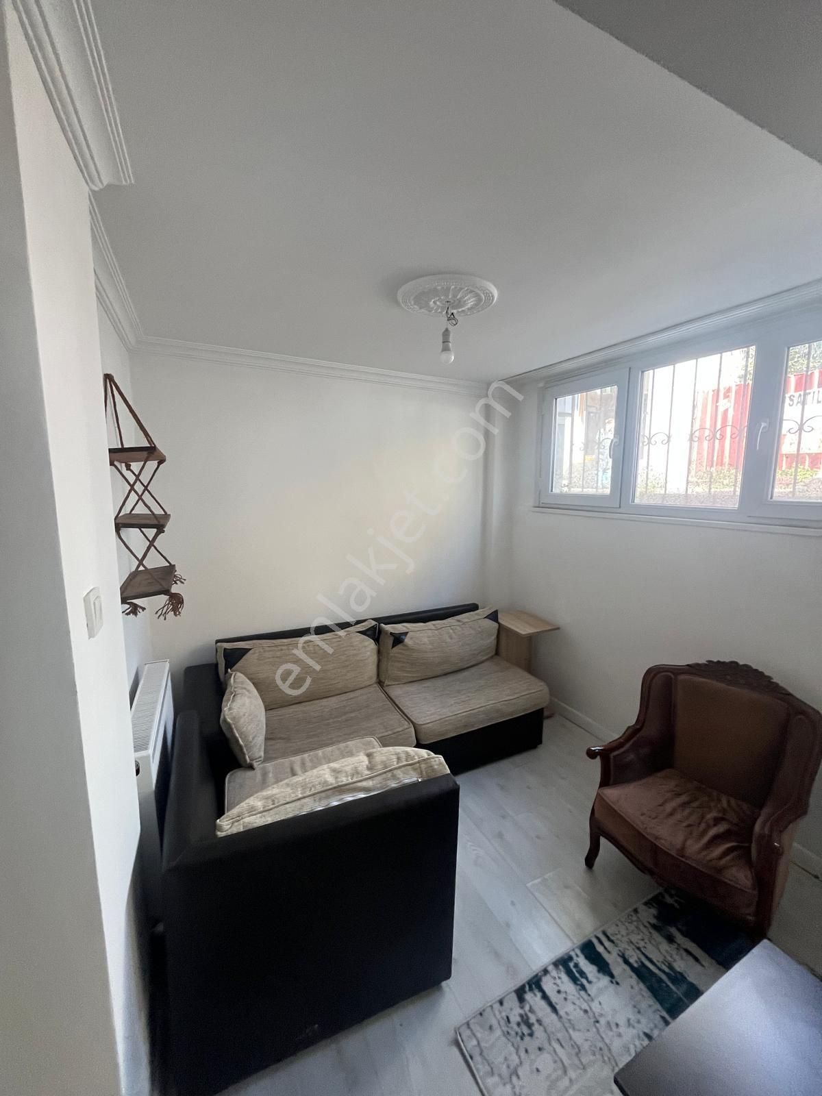 Sahibinden Balat'ta 1+1 Eşyalı - Görsel 16