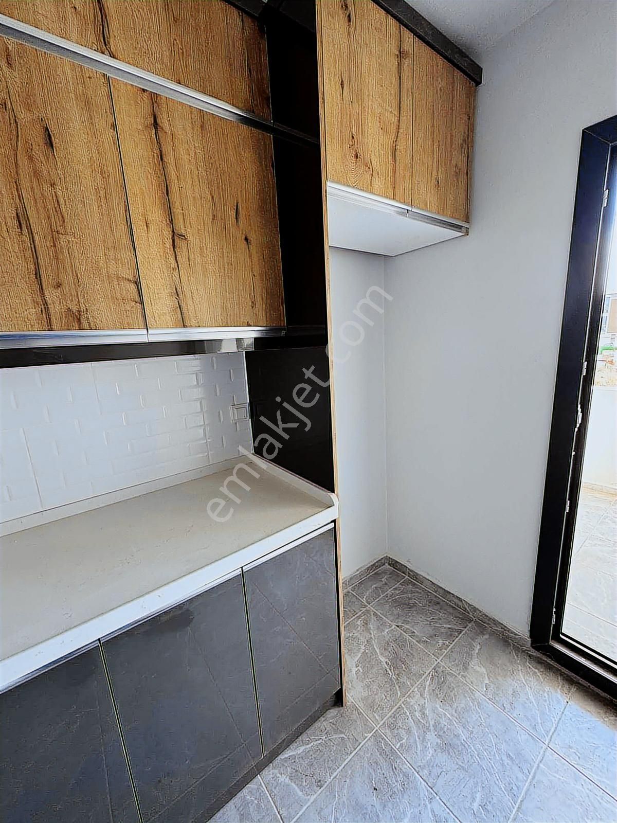İlk Sahibi Siz Olun | Butik Sitede | Ara Kat 3+1 160 M2 - Görsel 24