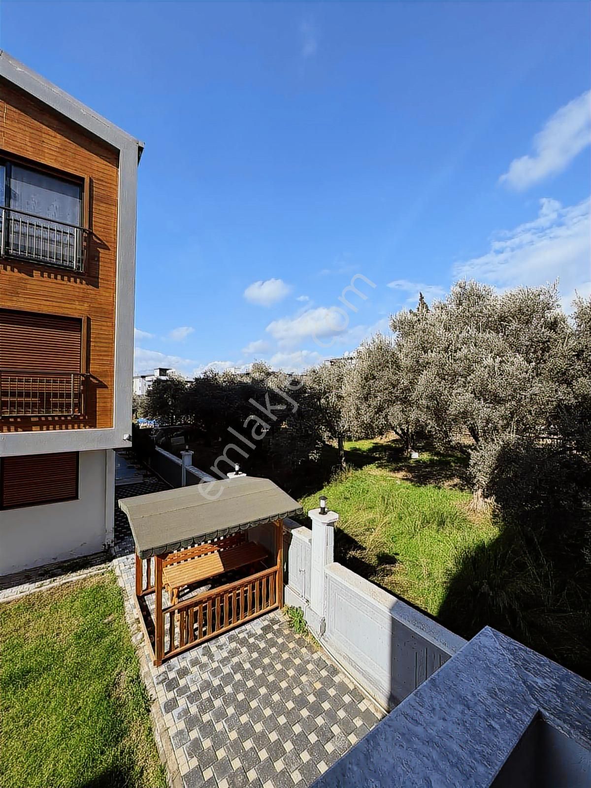 İlk Sahibi Siz Olun | Butik Sitede | Ara Kat 3+1 160 M2