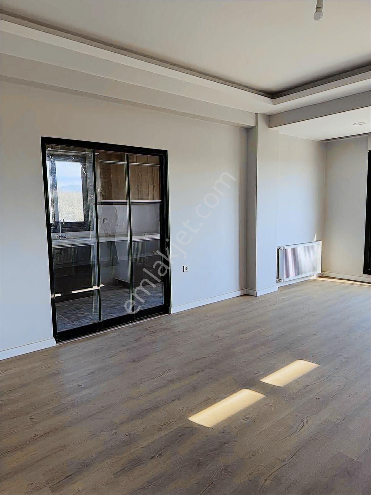 İlk Sahibi Siz Olun | Butik Sitede | Ara Kat 3+1 160 M2 - Görsel 13