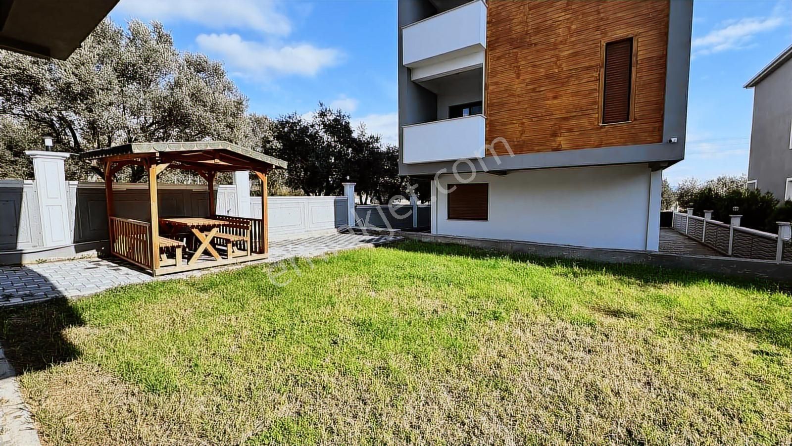 İlk Sahibi Siz Olun | Butik Sitede | Ara Kat 3+1 160 M2 - Görsel 20
