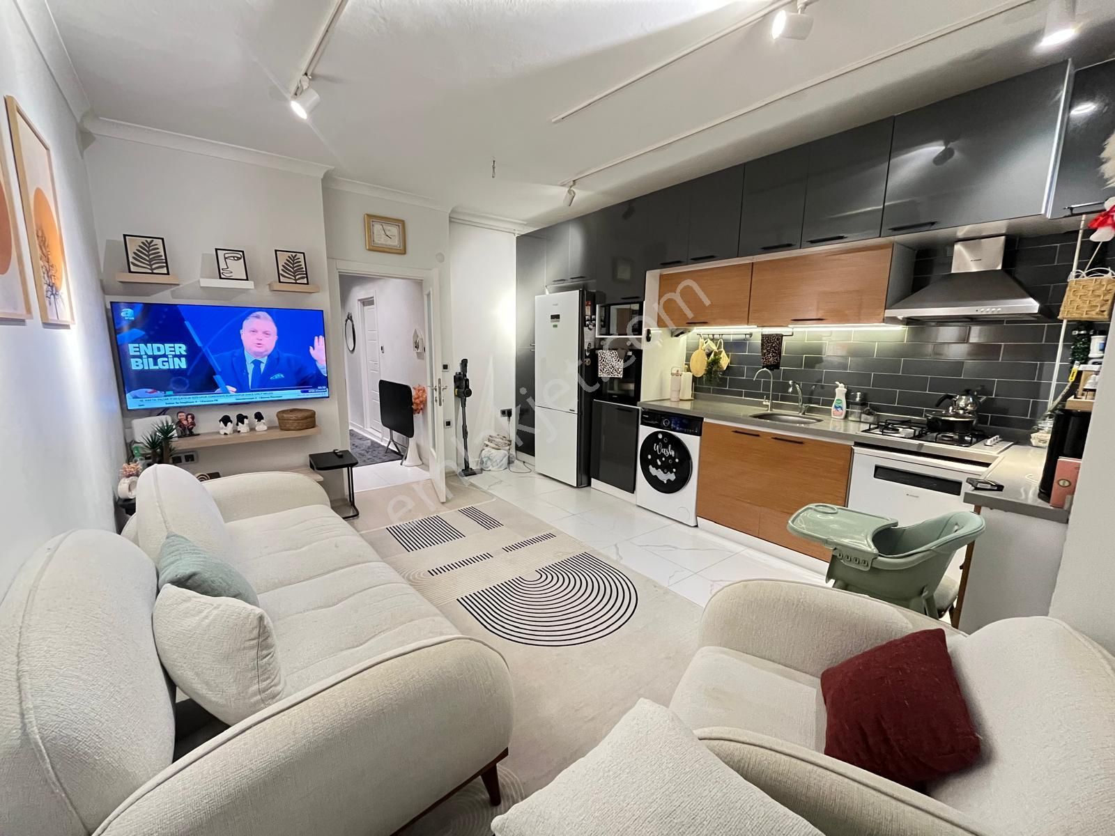 Seba'dan Fevziçakmak 1+1 60m2 Özel Lüks Yapılı Satılık Bahçeli Bahçe Katı - Görsel 2