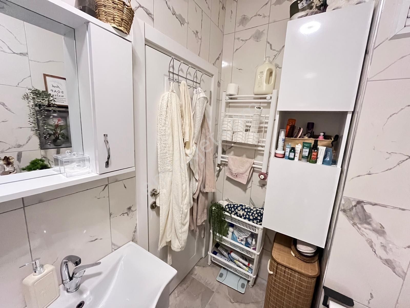 Seba'dan Fevziçakmak 1+1 60m2 Özel Lüks Yapılı Satılık Bahçeli Bahçe Katı - Görsel 25