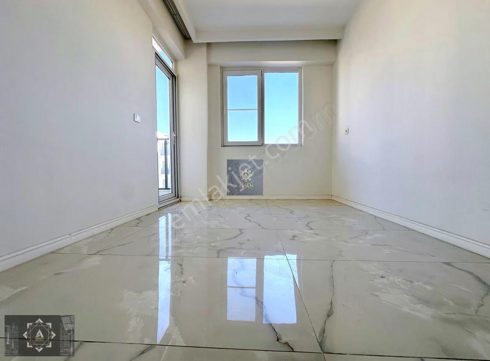 Arsenden Gümüşçay'da Arakat Asansörlü 2+1 Ferah Satılık Daireler - Görsel 4