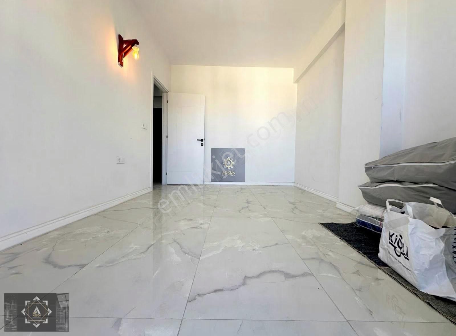 Arsenden Gümüşçay'da Arakat Asansörlü 2+1 Ferah Satılık Daireler - Görsel 5