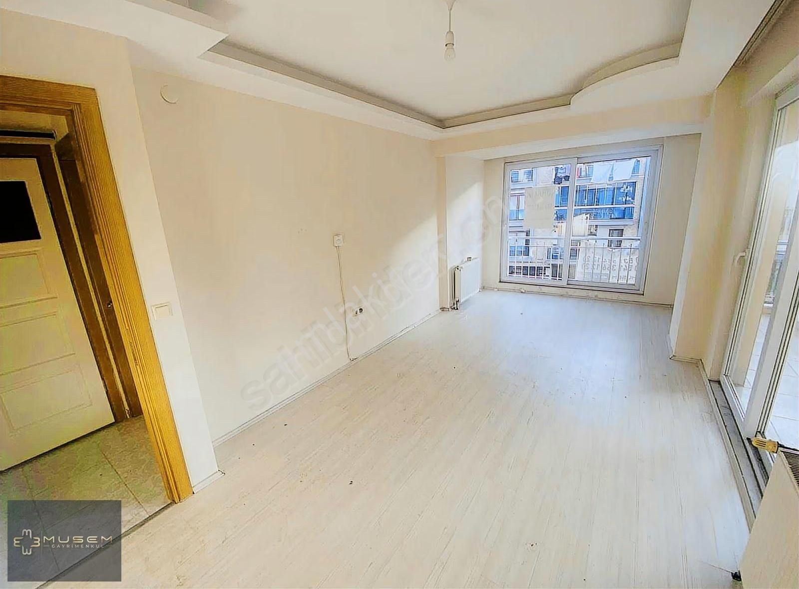 Girne Mahallesinde 2+1 Kiralık Daire - Görsel 13